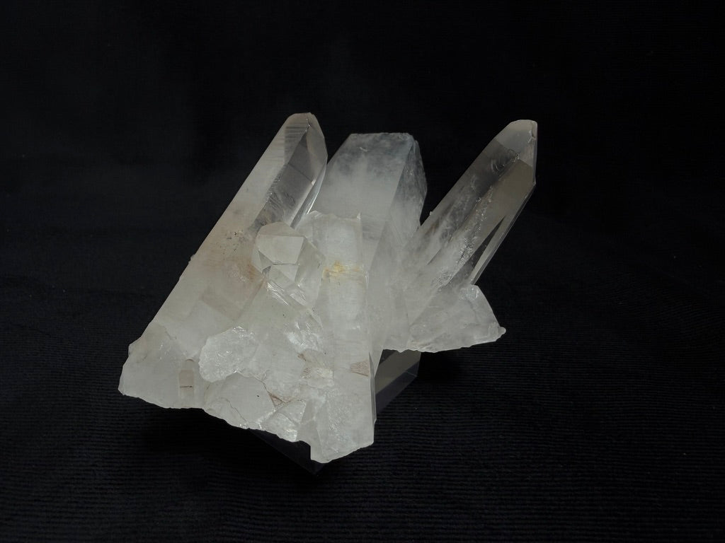 Colombian Multidirectional Quartz Cluster - 75Q
