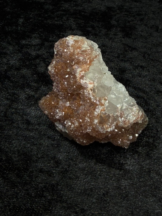Brazilian Redish Sugar Amethyst Freeform with Quartz Banding - 40R