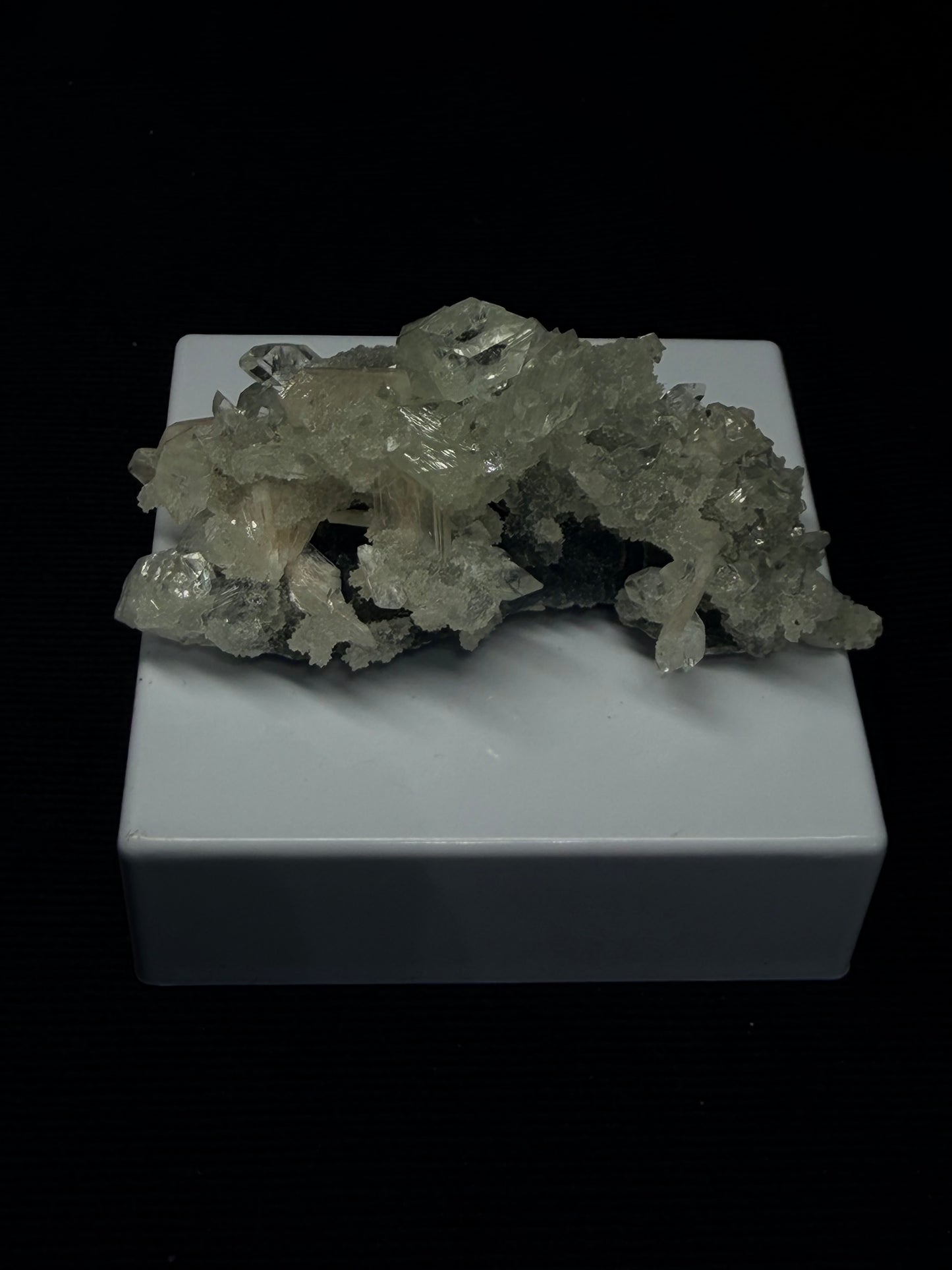 Diamond Apophyllite with Prehnite and Stilbite on Blue Chalcedony - 96DA