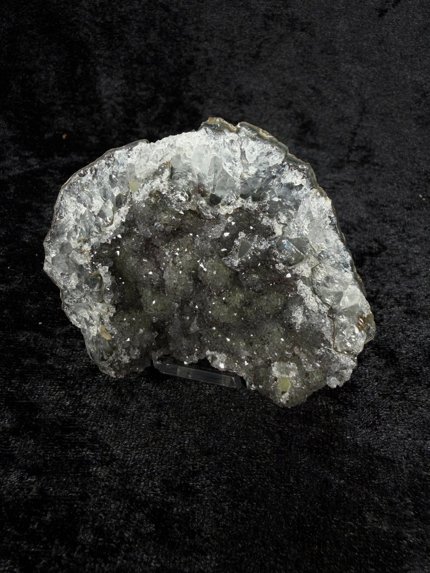 Brazilian Dark Green Sugar Amethyst with Rainbow - 75R