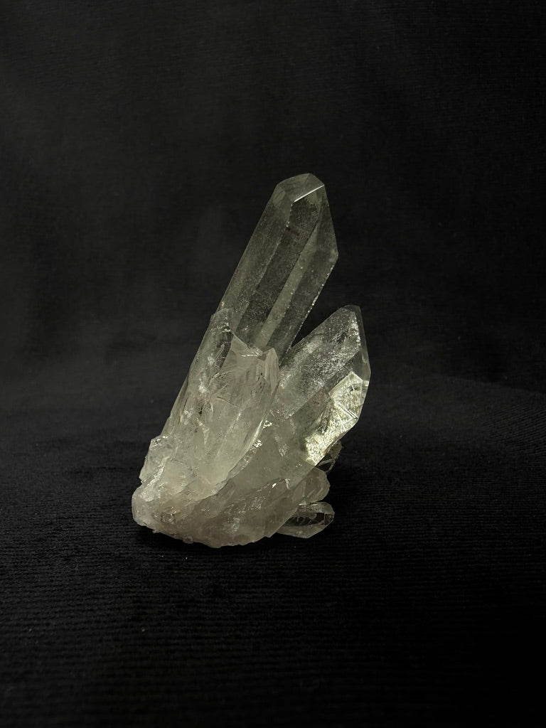 Colombian Multidirectional Quartz Cluster - 24K