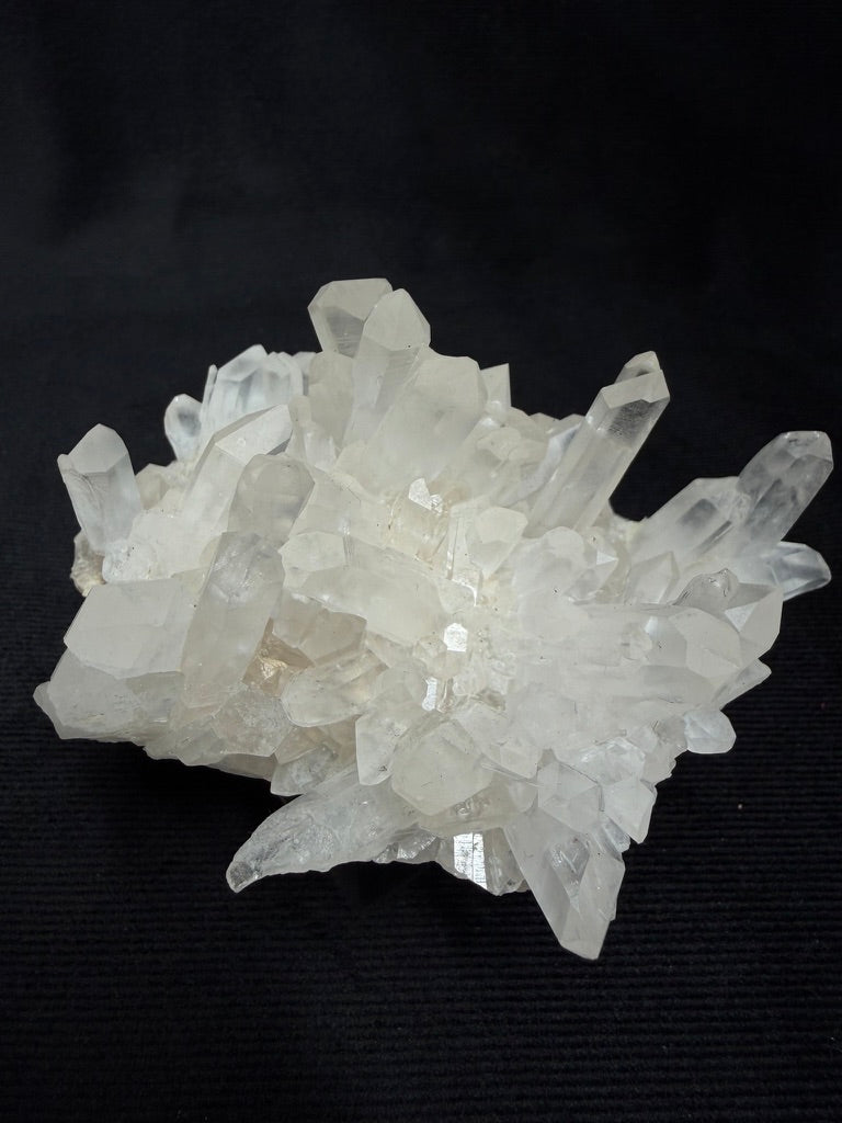 Colombian Multidirectional Quartz Cluster - 343