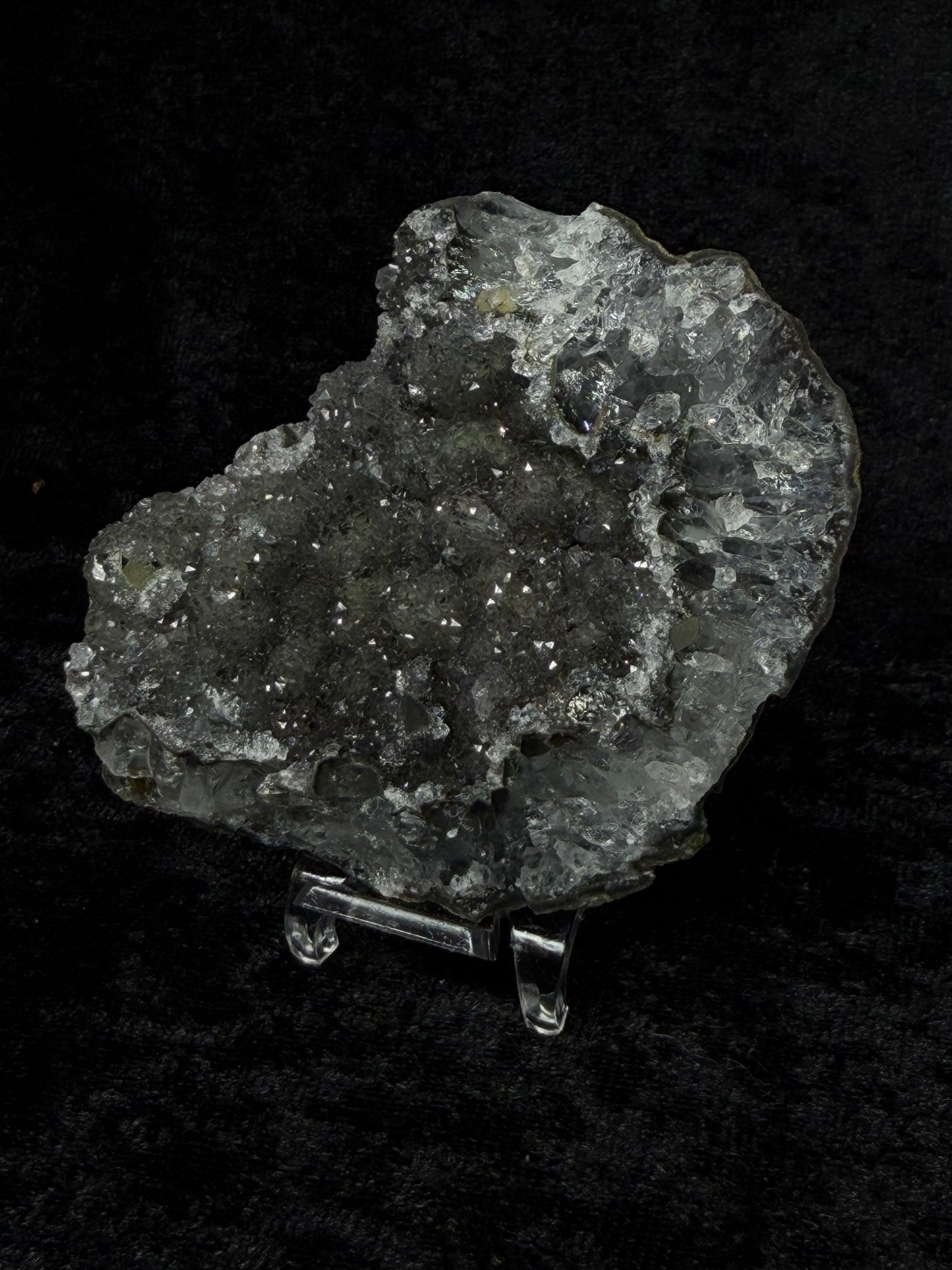 Brazilian Dark Green Sugar Amethyst with Rainbow - 75R