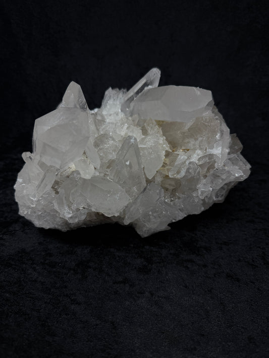 Colombian Multidirectional Quartz Statement Piece - 590Q