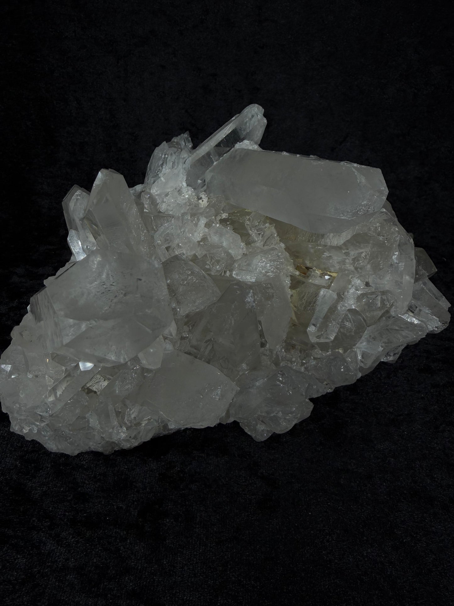 Colombian Multidirectional Quartz Statement Piece - 590Q