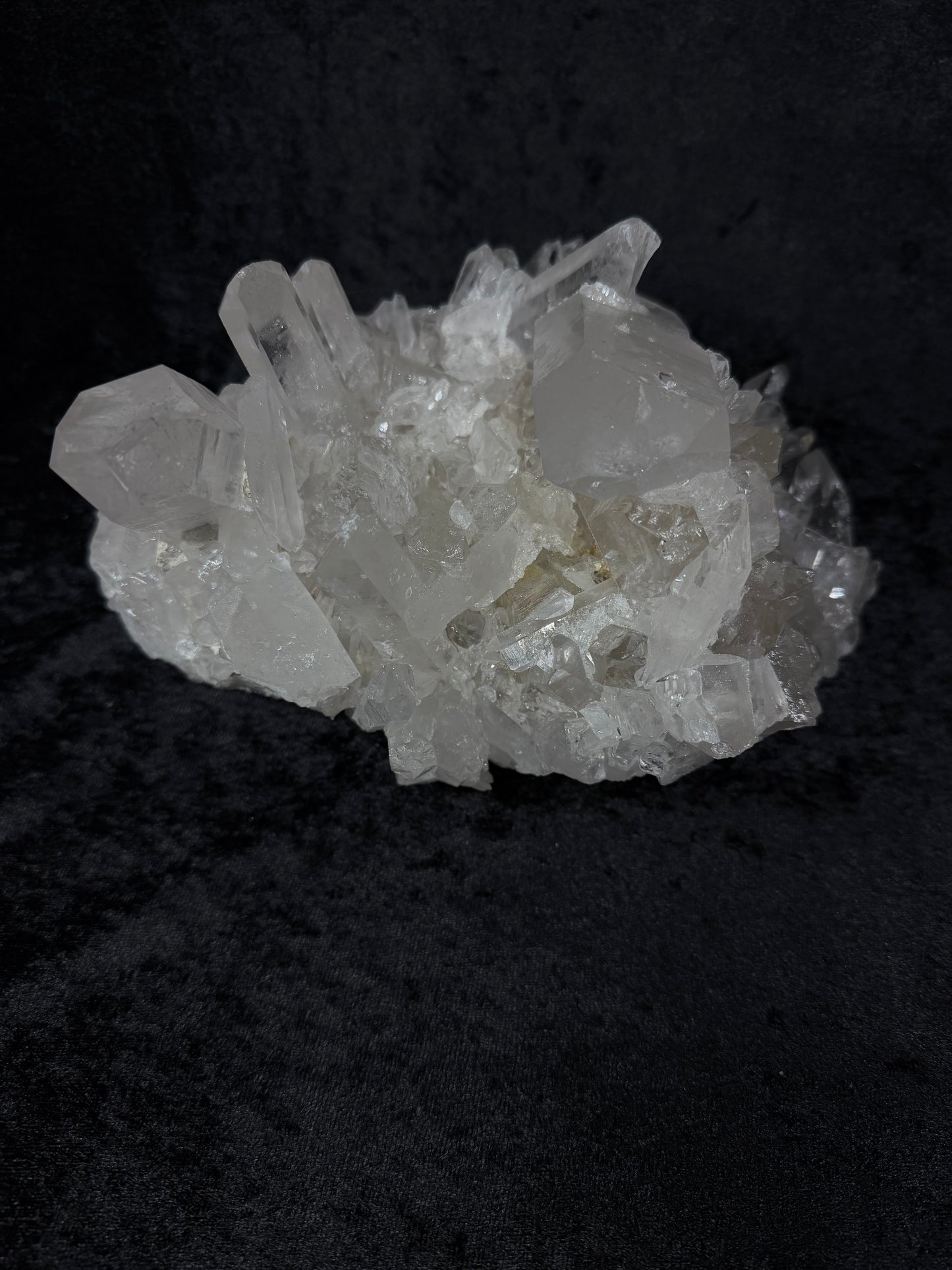 Colombian Multidirectional Quartz Statement Piece - 590Q